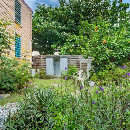 Appartement Charmant Au Carbet Avec Vue Sur La Mer 50 M² Le Carbet Kültér fotó