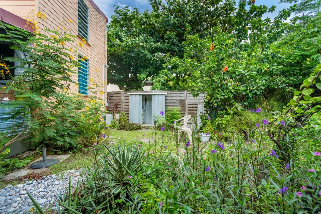 Appartement Charmant Au Carbet Avec Vue Sur La Mer 50 M² Le Carbet Kültér fotó